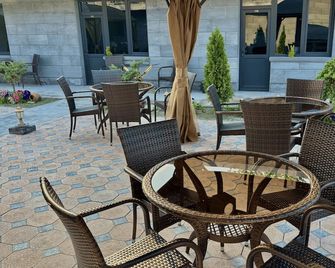 Har-Mar - Goris - Patio