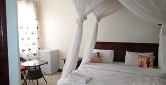 Marcia Hotel - Nairobi - Bedroom