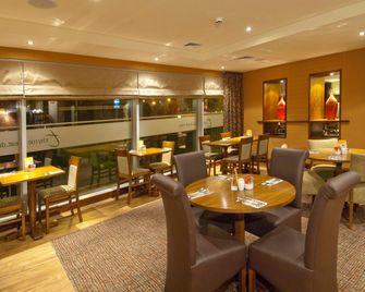 Premier Inn Liverpool John Lennon Airport - Liverpool - Restaurant