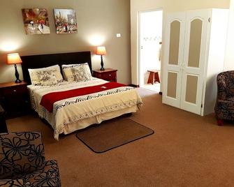 Thatchings Guest House - Nottingham Road - Habitación
