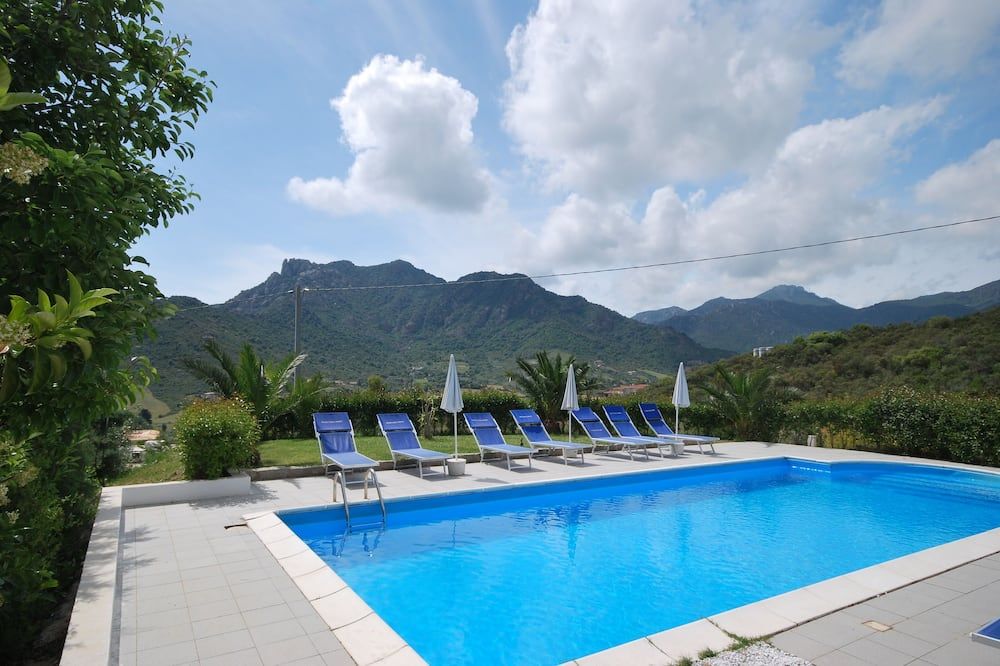 Natur Hotel Tanca - Cardedu - Zwembad