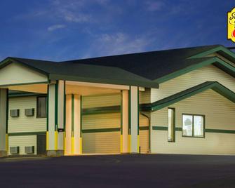 Super 8 by Wyndham Carroll - Carroll - Building