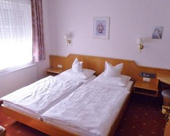 Borger - Frankfurt am Main - Bedroom
