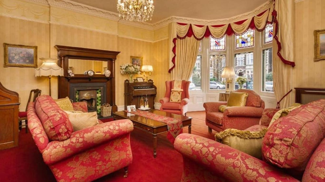 Lincoln House Private Hotel