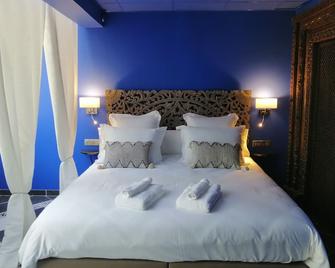 Chambres D'hôtes Avec spa Privatif - Alès - Bedroom