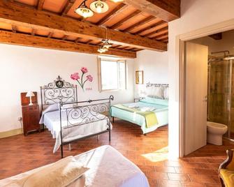 Agriturismo La Mignola - Quercianella - Camera da letto