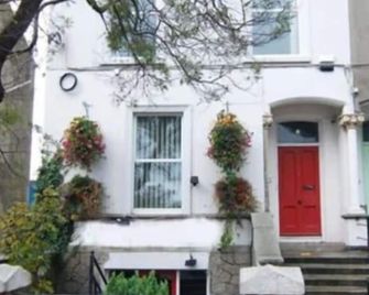 Eglinton Road Bray - Bray - Edificio