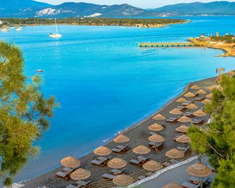Anda Barut Collection - Didim - בניין