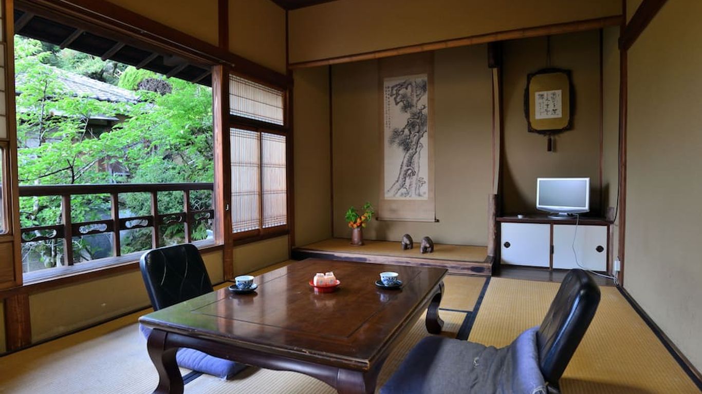 倉敷　庭園旅館備後屋