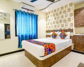 Hotel Rose Inn - Mumbai - Slaapkamer