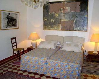 La Maison de Sophie - Nimes - Bedroom