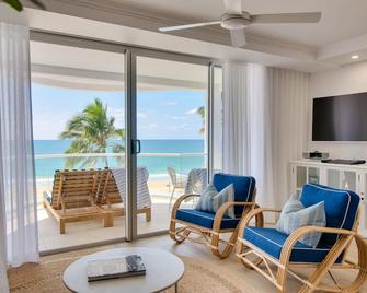 Tingirana Noosa - נוסה הדס - סלון