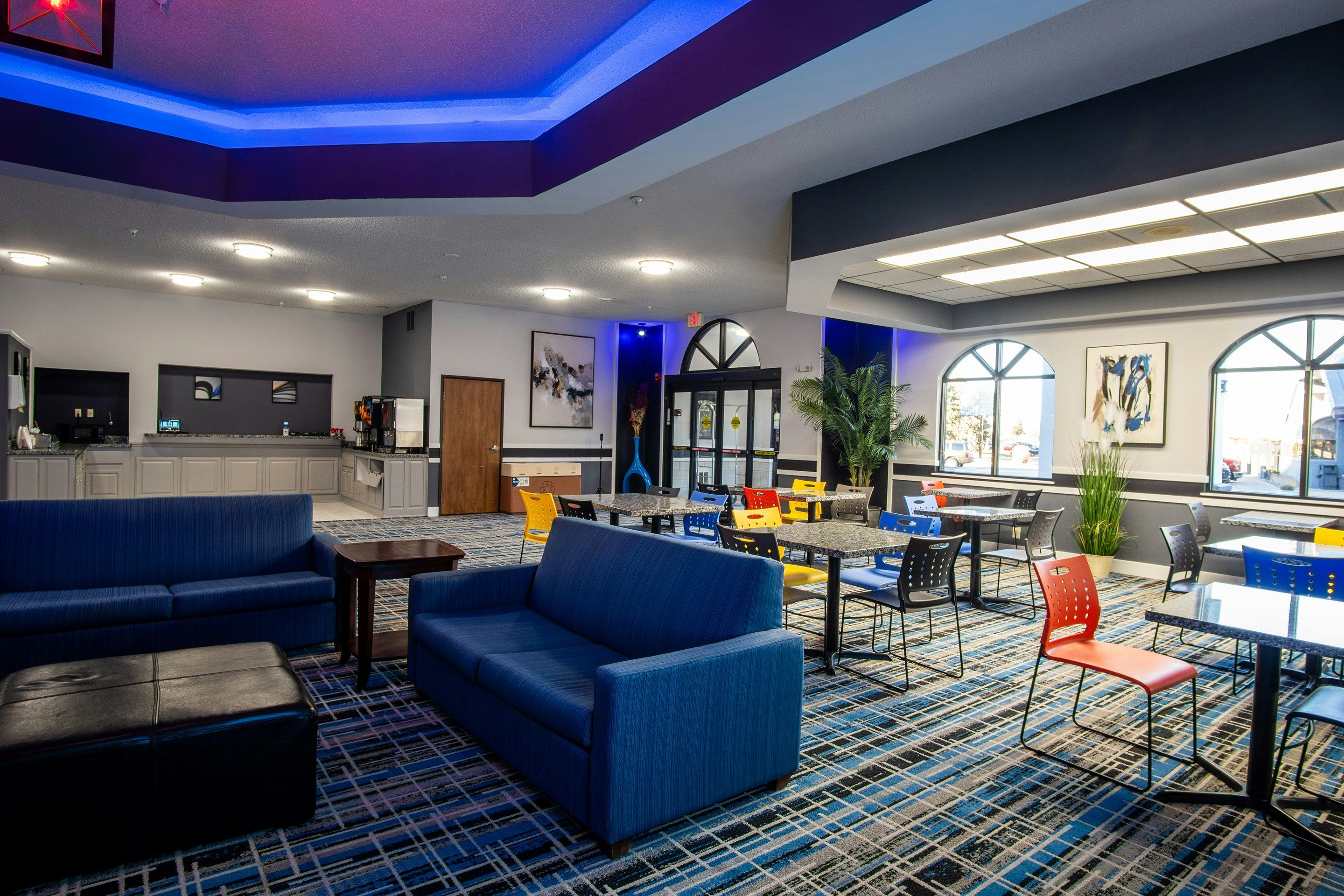 Eagan/Coratel Inn And Suites By Jasper Eagan St Paul Airport & Mall Of America thumbnail 3
