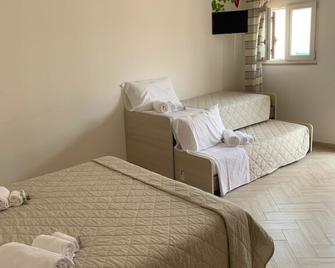 Masseria D'Aprile - Castellaneta - Bedroom