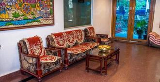 Hotel Akshaya - Visakhapatnam - Living room