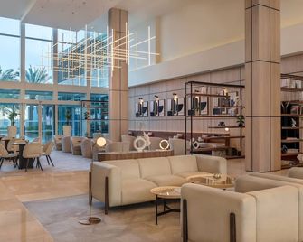Yas Plaza Marina By IHG - Abu Dabi - Edificio