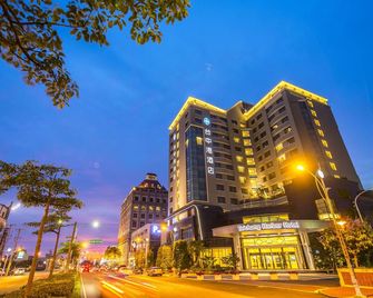 Taichung Harbor Hotel - Taichung - Edificio
