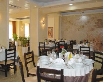 Hotel Gega - Berat - Restaurante