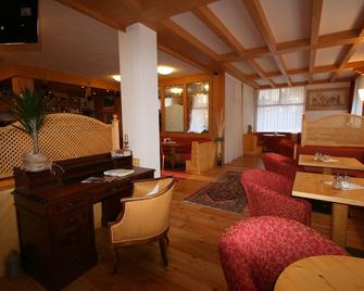 Garni Lago Nembia - San Lorenzo in Banale - Wohnzimmer