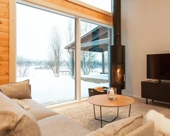 Riverside luxury suites - Rovaniemi - Living room