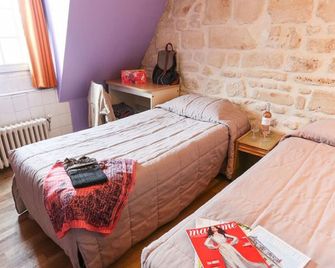 Le Montclair Montmartre by Hiphophostels - פריז - חדר שינה