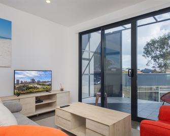 Sunset Place Apartments - Perth - Pokój dzienny