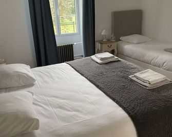 Le Moulin Bleu - Dourdan - Schlafzimmer