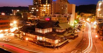 Matsuyama New Grand Hotel - Matsuyama - Building