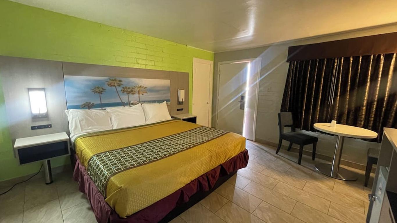 بلاك هورس موتل