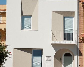 B&B Torreforte - Furnari - Gebouw