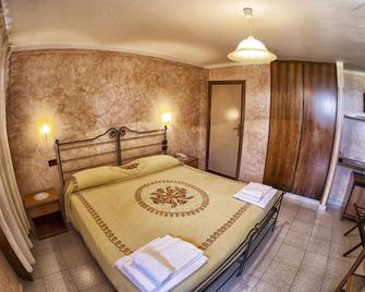 Hotel Internazionale - Portonovo - Camera da letto