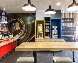 ibis Thonon Centre - Thonon-les-Bains - Budova