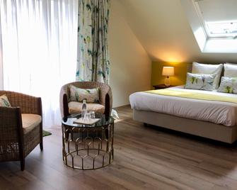 Maison d hotes Coeur de Village Alsace & spa - Bischwiller - Bedroom