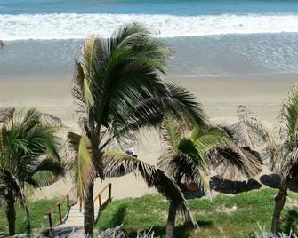 Hotel Costa Blanca de Vichayito - Vichayito - Beach