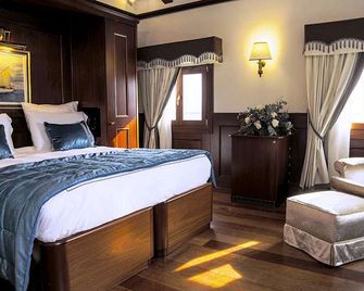 Hotel Bucintoro - Venice - Bedroom