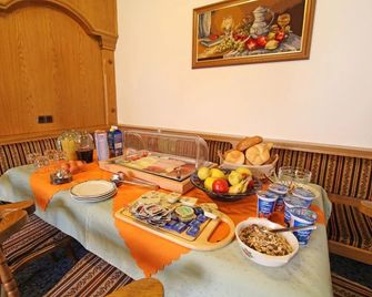 Pension Winkler - Nauders - Comedor
