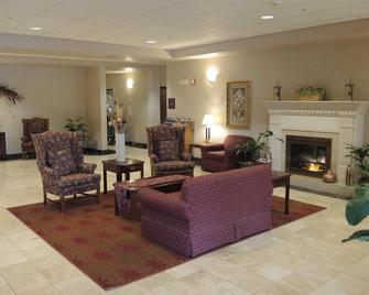 Evergreen Inn and Suites - Monroe - Lobby