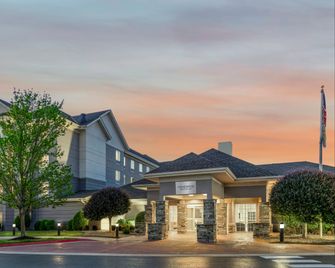 Homewood Suites by Hilton Fayetteville - Fayetteville - Bina