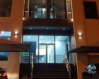 Magic Suite Sabah Alsalem - Salwa - Building
