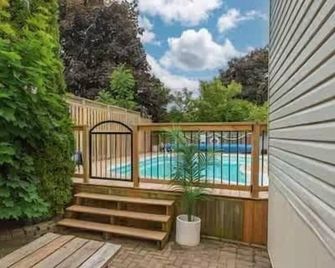 The Townie A 5br Family & Group Poolside Retreat - St 2025-0095 - Wellington