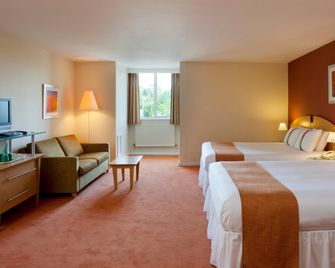 Holiday Inn Ashford - North A20 By IHG - Ashford - Camera da letto