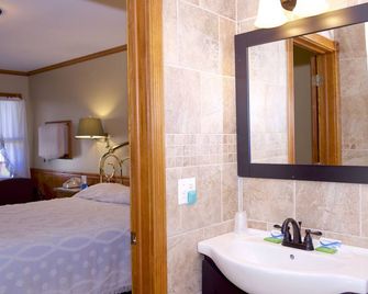 Myer Country Motel - Milford - Bad