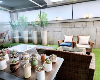 Js Boutique Hotel - Hwaseong