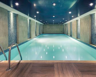 Mercure Istanbul Umraniye - Istanbul - Pool