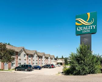 Quality Inn Northtown - Coon Rapids - Edificio