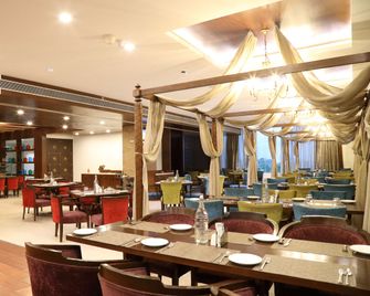 Country Inn & Suites by Radisson Kota - Kota - Restaurant