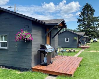 Cabin 7 at Horse Creek Resort - Hill City