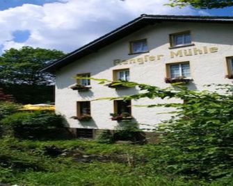 Hotel Restaurant Rengser Mühle - Bergneustadt - Gebouw