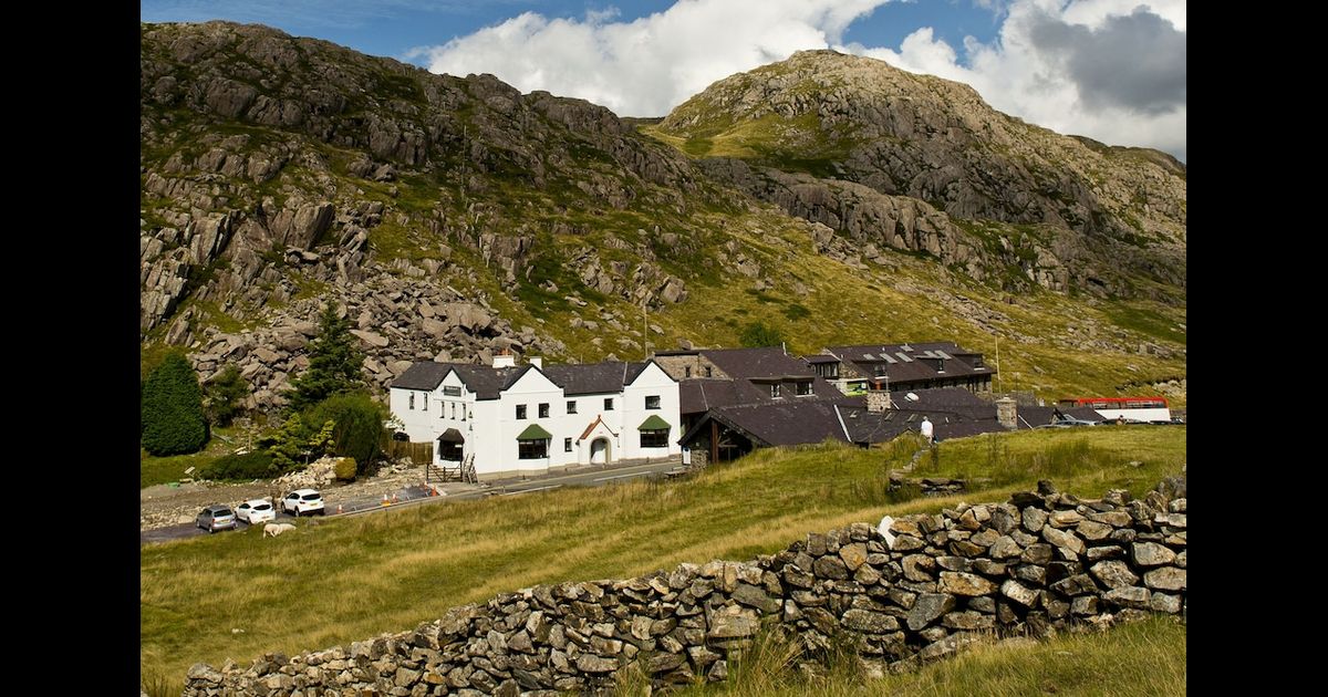 Yha Snowdon PenYPass, Caernarfon, WLS, United Kingdom Compare Deals