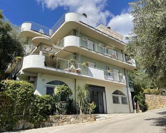 Tenuta dei Normanni - Salerno - Building